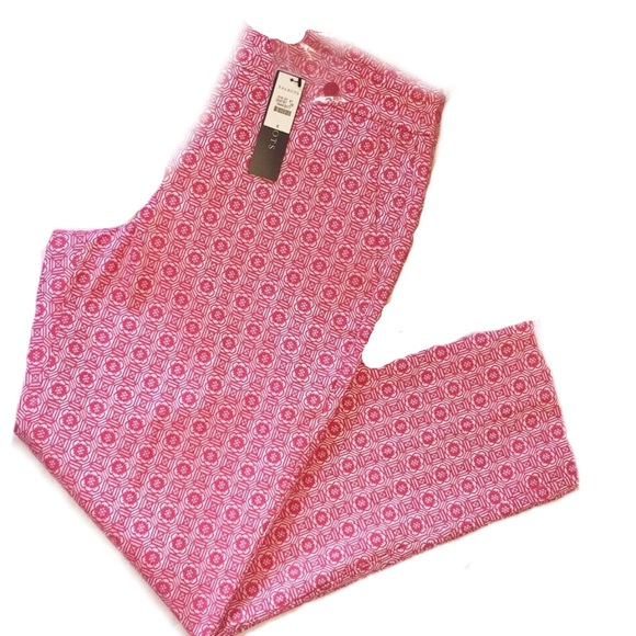 Talbots Pants - NWT Talbots Heritage ankle slacks coral pattern